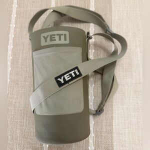 YETI Rambler 26/36oz Bottle Sling ||  RARE:  highlands Olive
